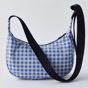 BAGGU gingham crescent